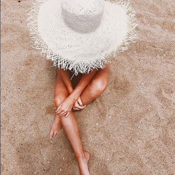 Have a awesome day or night !  🌞💕🐬🧜🏻‍♀️🐠 please read below 👇🏼👇🏼👇🏼 - Picture 3 of 8